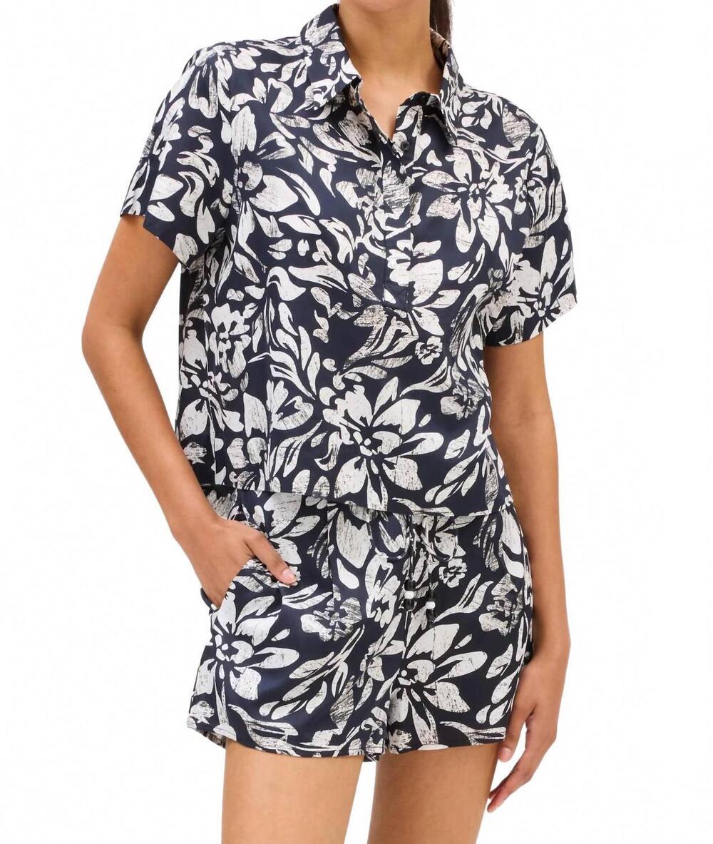 NEW ALLISON NEW YORK ayla short sleeve blouse in black/ivory floral